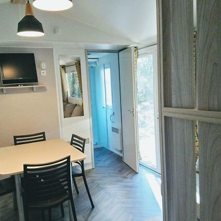 Superbe Mobil Home 6 Pers 300M De La Mer Saint-Brévin-les-Pins Kültér fotó